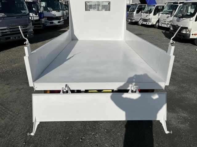 ISUZU ELF 2012 Image 31