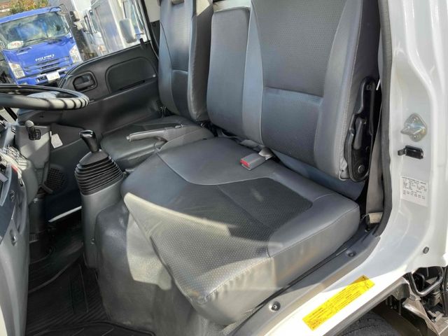 ISUZU ELF 2012 Image 31