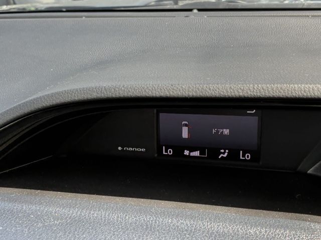 TOYOTA ESQUIRE HYBRID 2019 Image 31