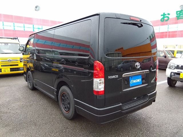TOYOTA HIACE VAN 2WD 2019 Image 31