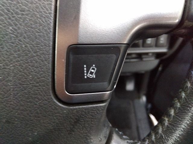 TOYOTA HIACE VAN 2WD 2019 Image 31