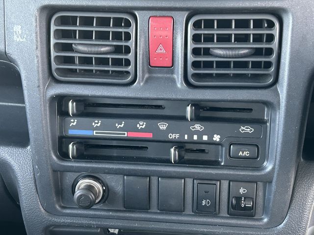 MITSUBISHI MINICAB TRUCK 2015 Image 31