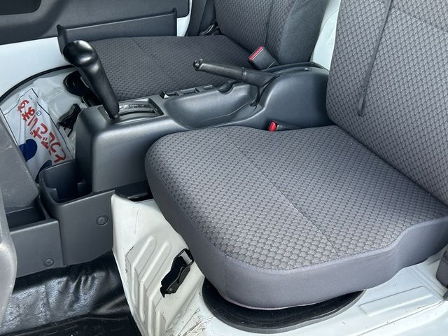 MITSUBISHI MINICAB TRUCK 2015 Image 31