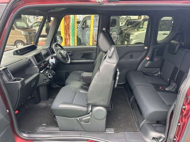 DAIHATSU TANTO CUSTOM 2023 Image 31