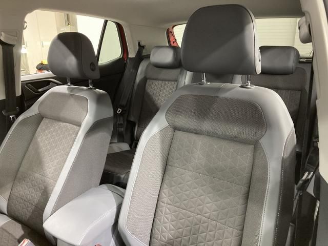 VOLKSWAGEN T-CROSS 2021 Image 31