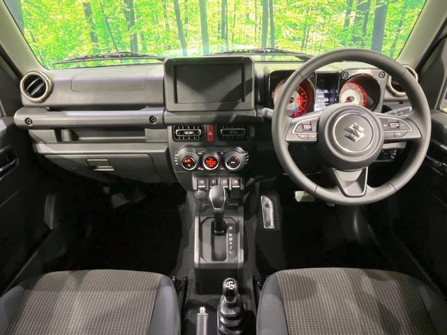 SUZUKI JIMNY NOMADE 2025 Image 31