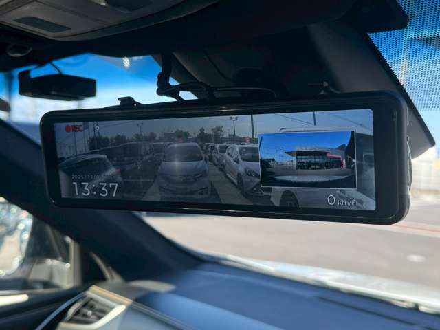 TOYOTA HARRIER HYBRID 2017 Image 31