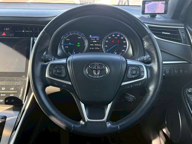 TOYOTA HARRIER HYBRID 2017 Image 31