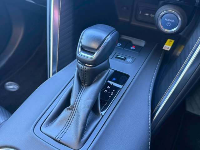 TOYOTA HARRIER HYBRID 2020 Image 31