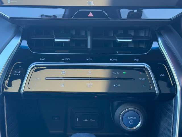 TOYOTA HARRIER HYBRID 2020 Image 31