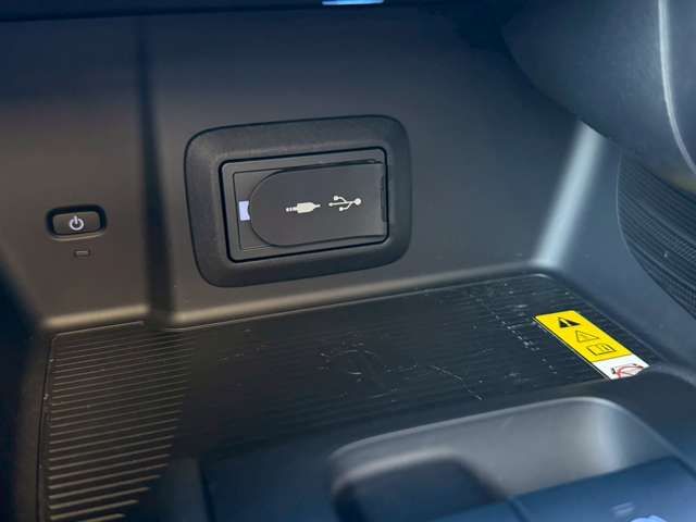 TOYOTA HARRIER HYBRID 2020 Image 31