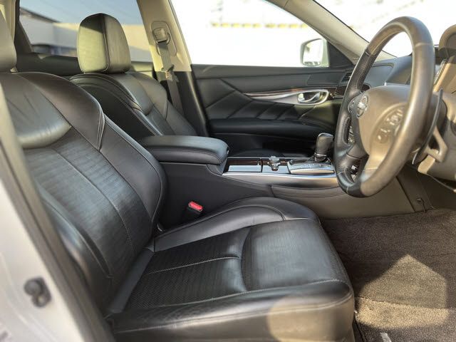 NISSAN FUGA 2010 Image 31