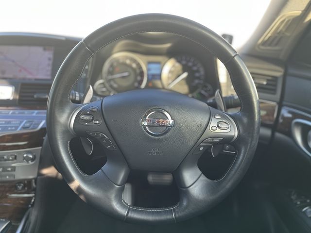 NISSAN FUGA 2010 Image 31