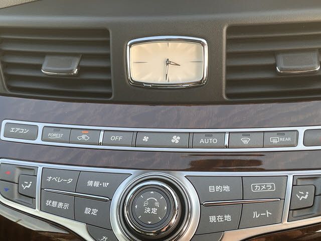 NISSAN FUGA 2010 Image 31