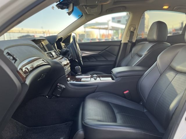 NISSAN FUGA 2010 Image 31