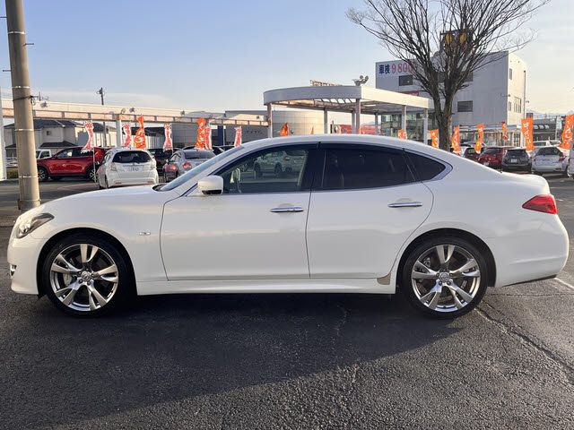 NISSAN FUGA 2010 Image 31