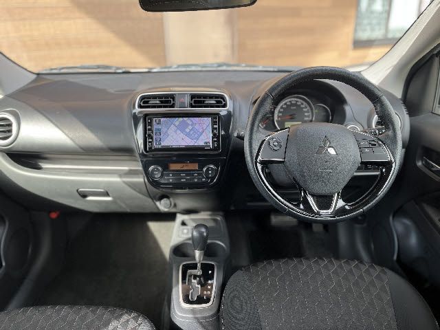 MITSUBISHI MIRAGE HATCHBACK 2021 Image 31