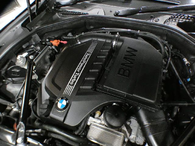 BMW 6SERIES GRAN COU 2015 Image 31