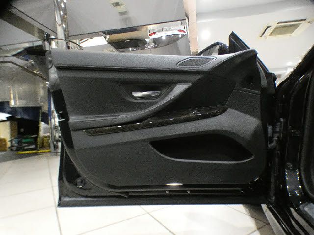 BMW 6SERIES GRAN COU 2015 Image 31
