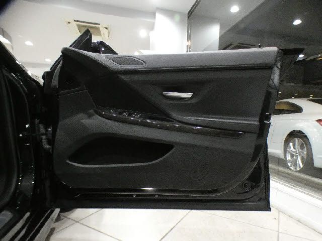 BMW 6SERIES GRAN COU 2015 Image 31