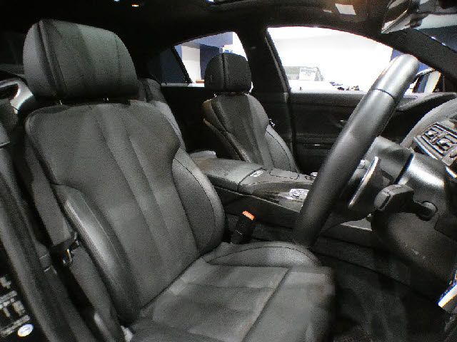BMW 6SERIES GRAN COU 2015 Image 31