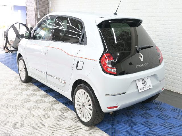 RENAULT TWINGO 2021 Image 31