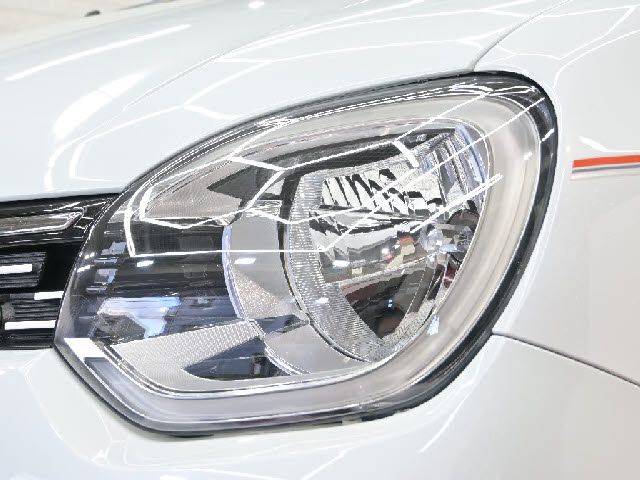 RENAULT TWINGO 2021 Image 31