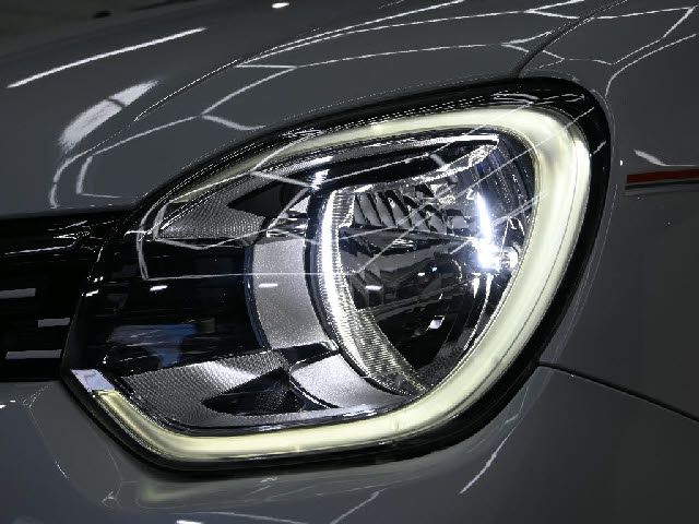 RENAULT TWINGO 2021 Image 31