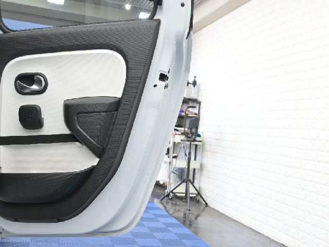 RENAULT TWINGO 2021 Image 31