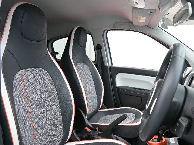 RENAULT TWINGO 2021 Image 31