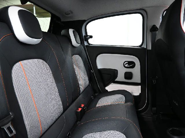 RENAULT TWINGO 2021 Image 31