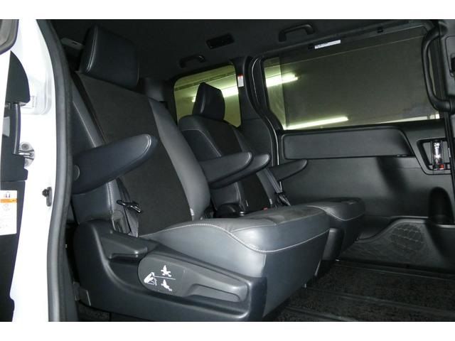 TOYOTA NOAH 4WD 2021 Image 31