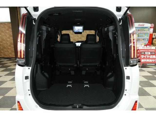 TOYOTA NOAH 4WD 2021 Image 31