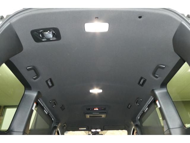 TOYOTA NOAH 4WD 2021 Image 31