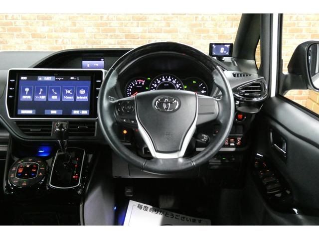 TOYOTA NOAH 4WD 2021 Image 31