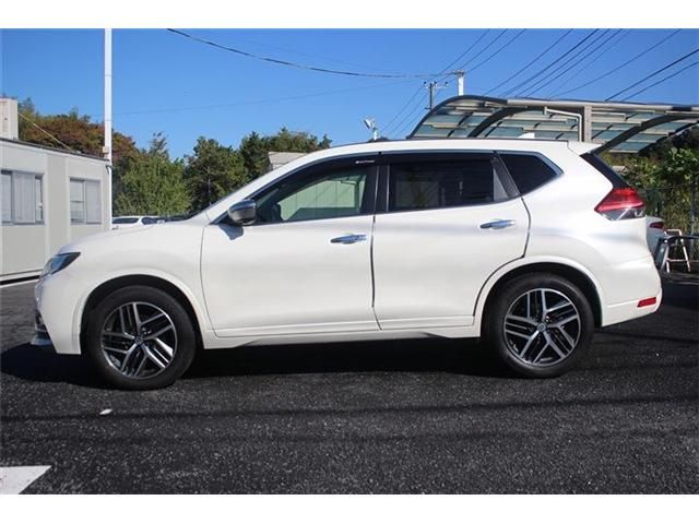 NISSAN X-TRAIL 2WD 2018 Image 31