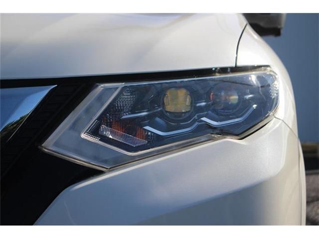 NISSAN X-TRAIL 2WD 2018 Image 31