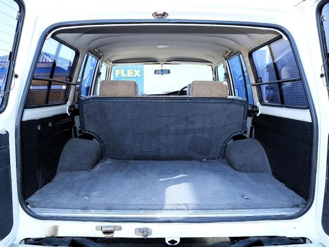 TOYOTA LANDCRUISER VAN 1989 Image 31