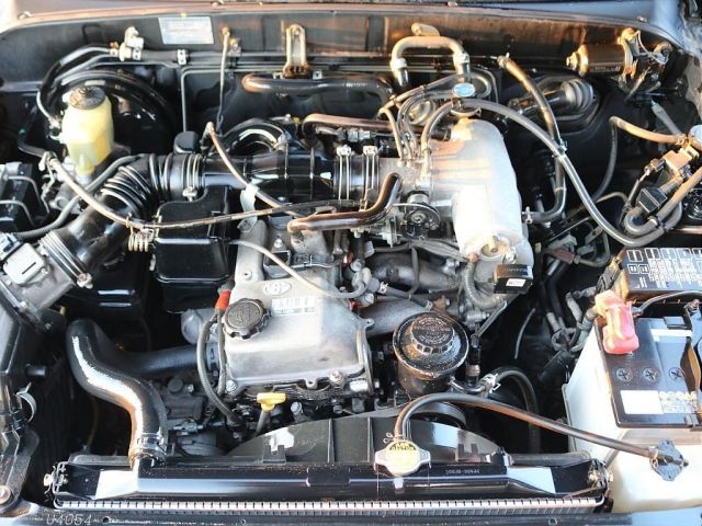 TOYOTA HILUXSURF WAGON 4WD 2002 Image 31