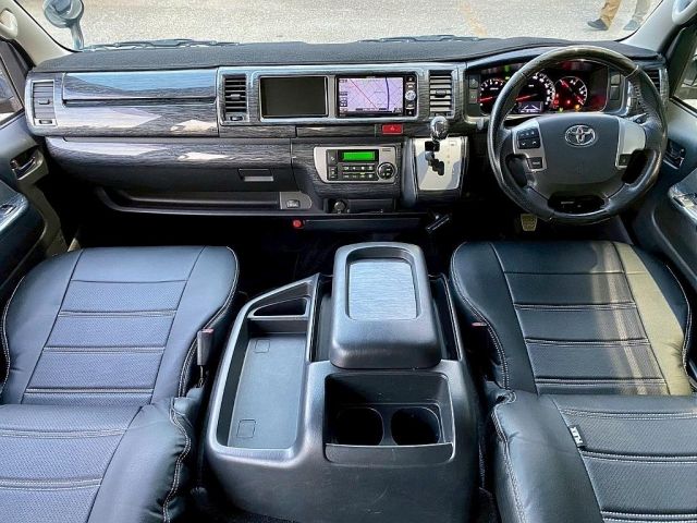 TOYOTA HIACE WAGON 2018 Image 31