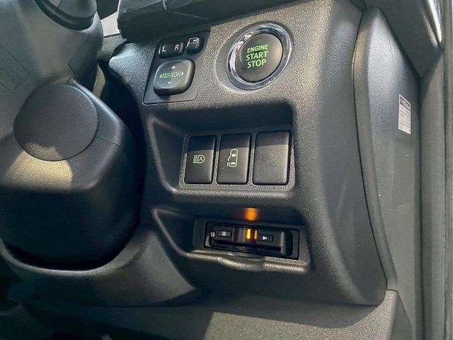 TOYOTA HIACE WAGON 2018 Image 31