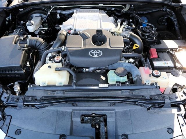 TOYOTA HILUX 4WD 2022 Image 31