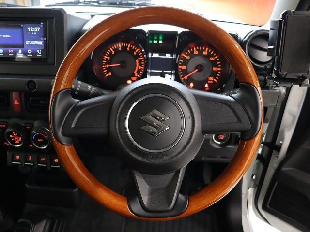 SUZUKI JIMNY 4WD 2024 Image 31