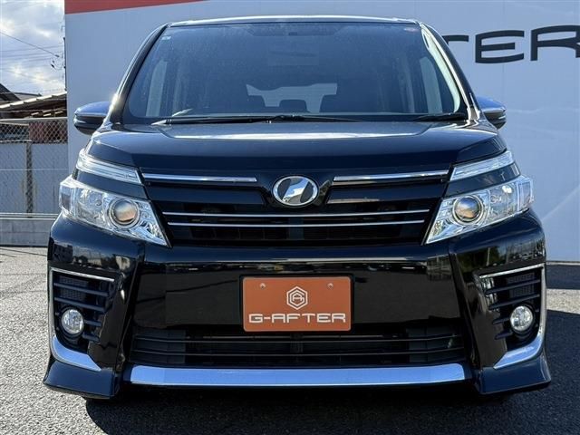 TOYOTA VOXY 2015 Image 31