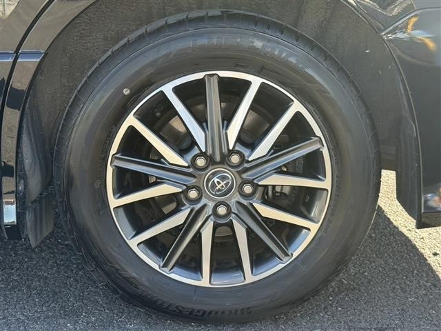 TOYOTA VOXY 2015 Image 31