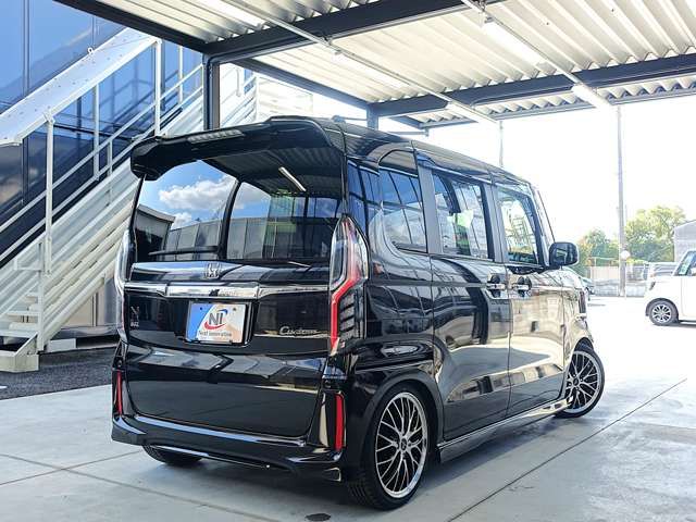 HONDA N BOX CUSTOM 2020 Image 31