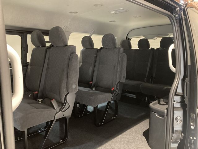 TOYOTA HIACE WAGON 4WD 2025 Image 31