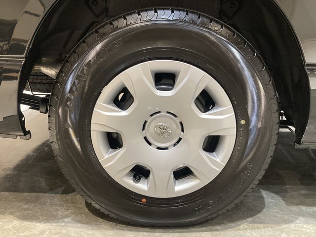 TOYOTA HIACE WAGON 4WD 2025 Image 31