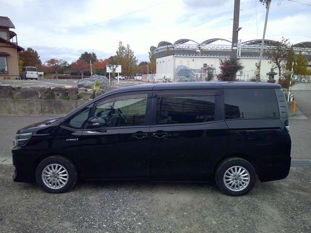 TOYOTA VOXY HYBRID 4WD 2014 Image 31