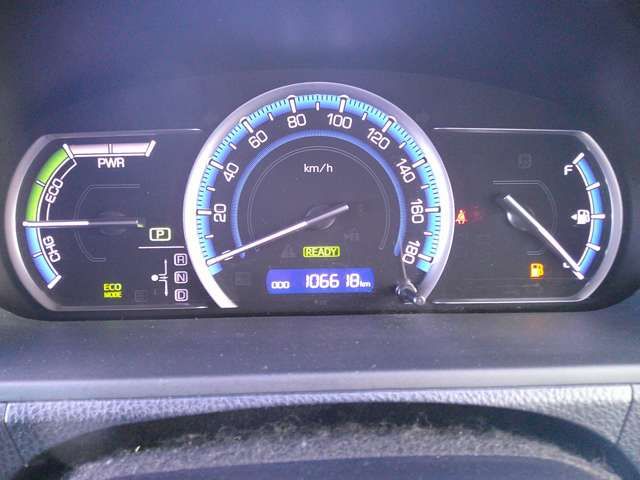 TOYOTA VOXY HYBRID 4WD 2014 Image 31